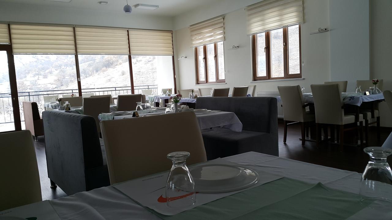 Karsi Bahce Hotell Sebinkarahisar Exteriör bild
