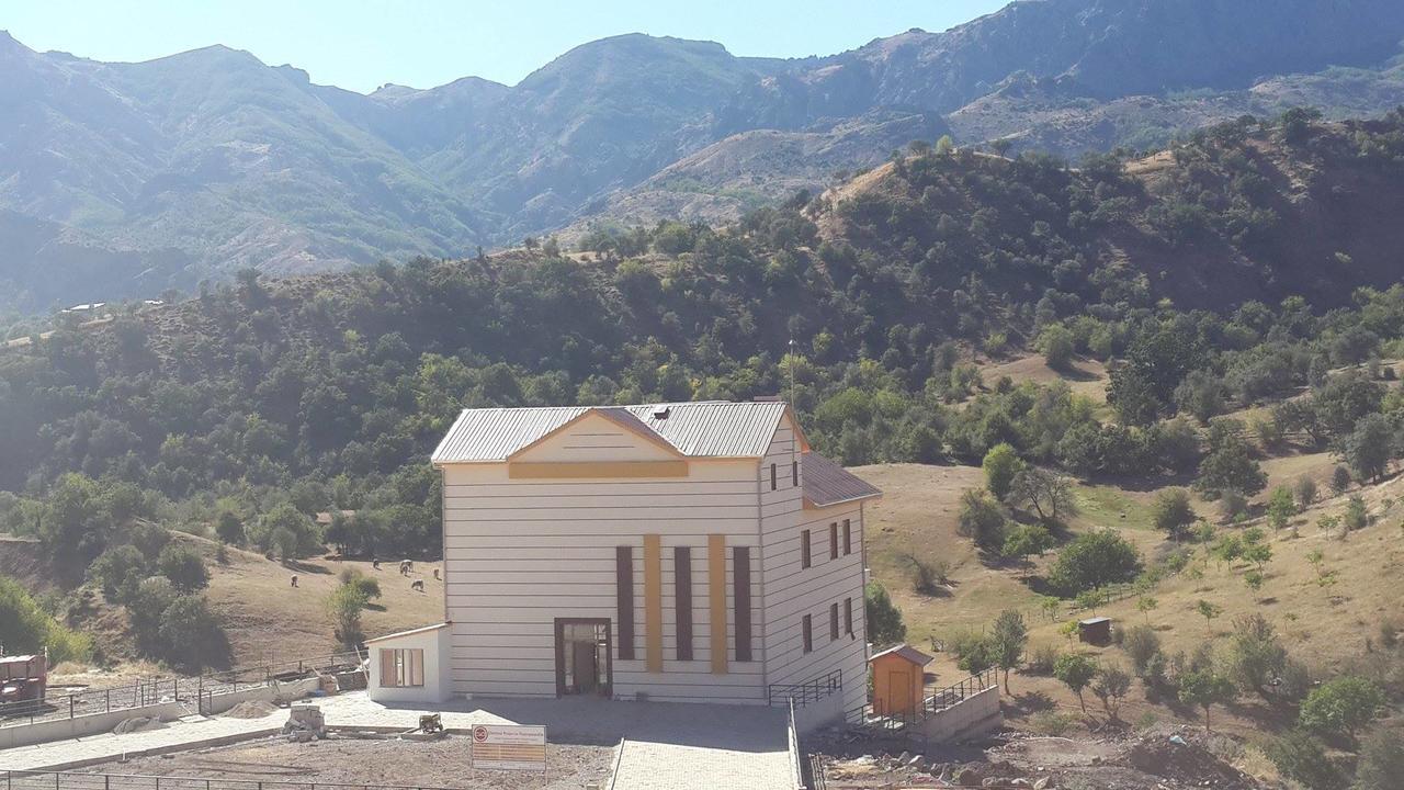 Karsi Bahce Hotell Sebinkarahisar Exteriör bild